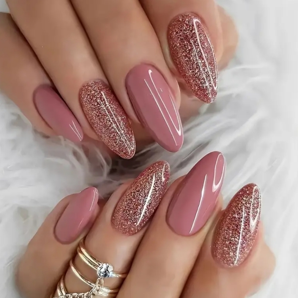 24 Pieces Fake Press On Nails
